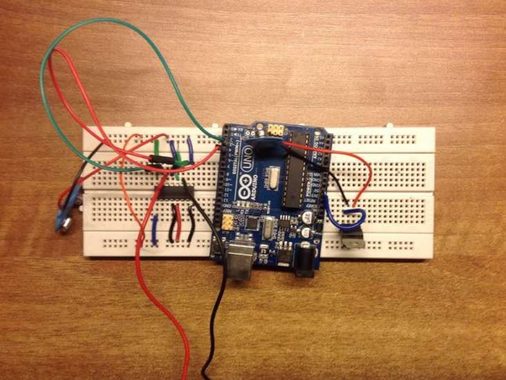 自制Arduino钟，指针不动表盘动